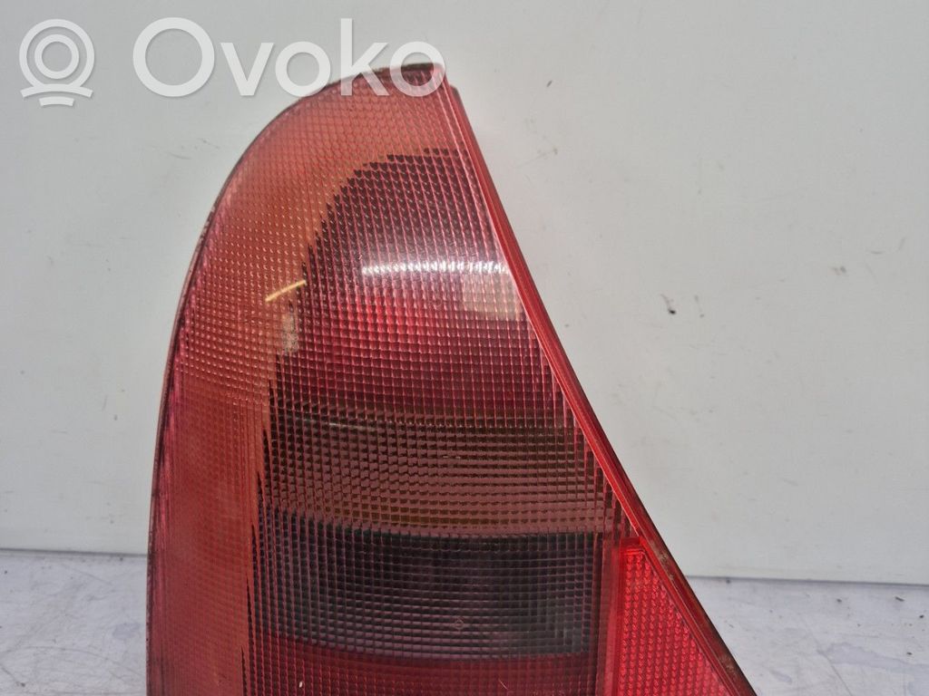 Takavalot   7700410515