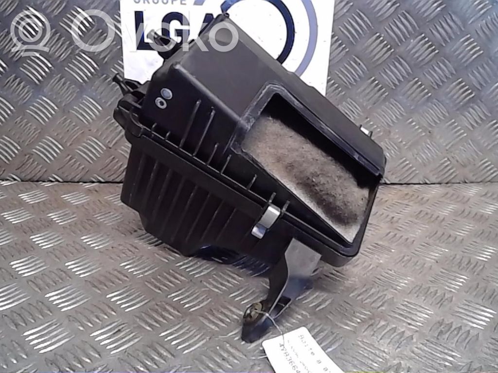 Nissan Qashqai Ilmansuodattimen kotelo 