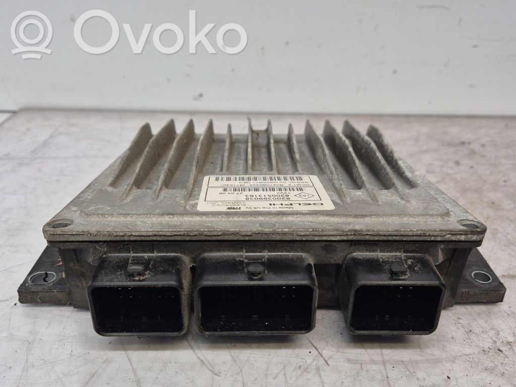 Renault Clio III Engine control unit/module 