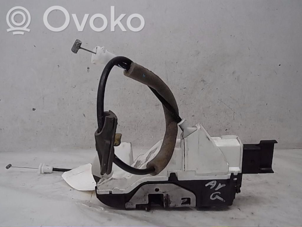 Citroen C3 Priekšpusē slēdzene 