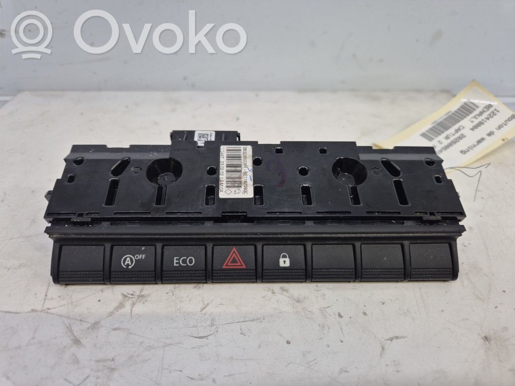 Botón interruptor de luz de peligro   283E86009R