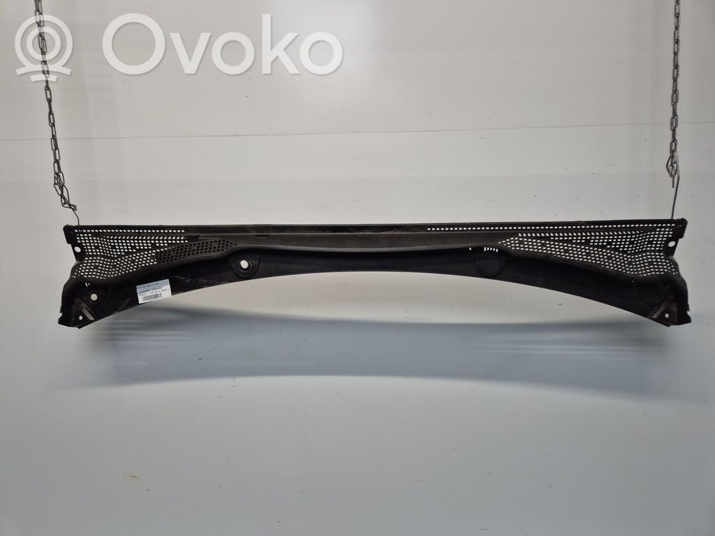 Renault Captur II Wiper trim 