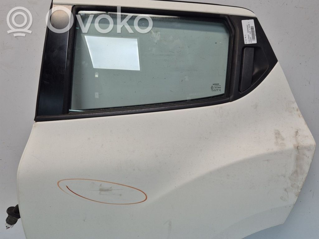 Nissan Juke I F15 Puerta trasera 