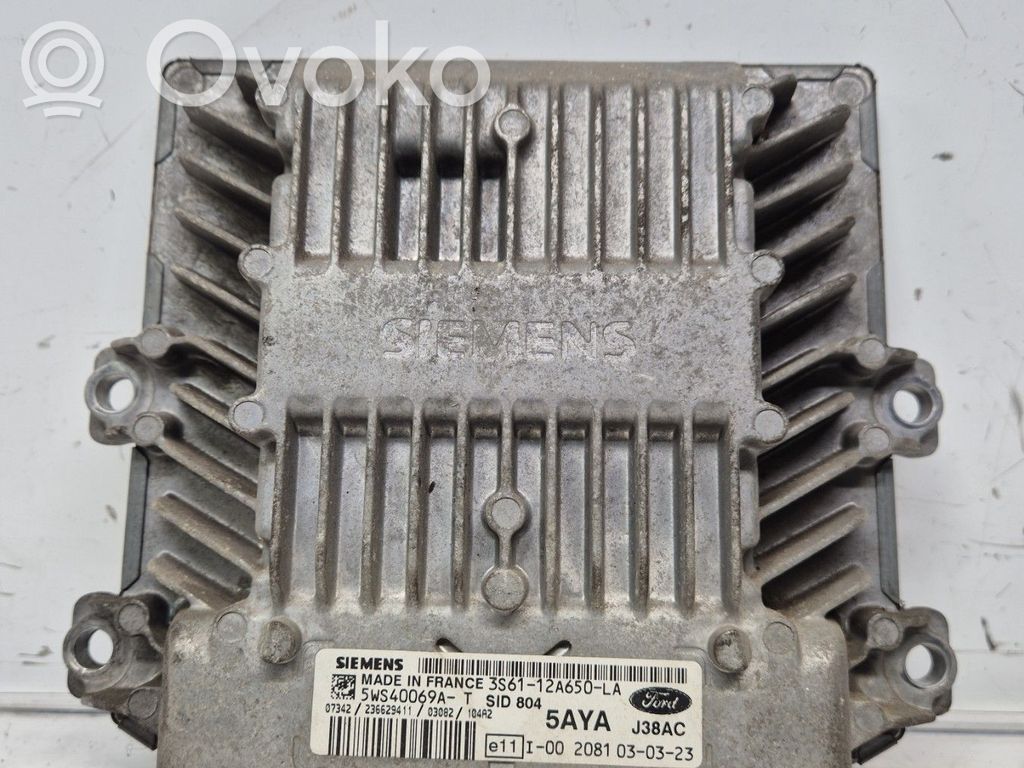 Ford Fiesta Engine control unit/module 
