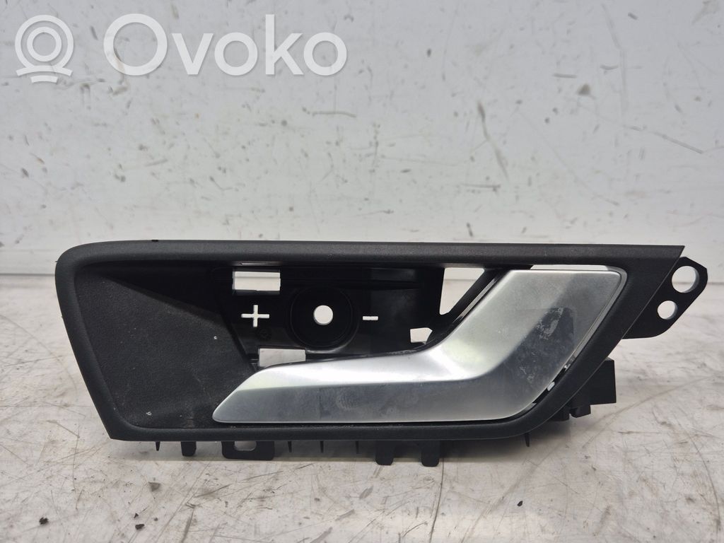 Ford Focus Manecilla interna puerta delantera 