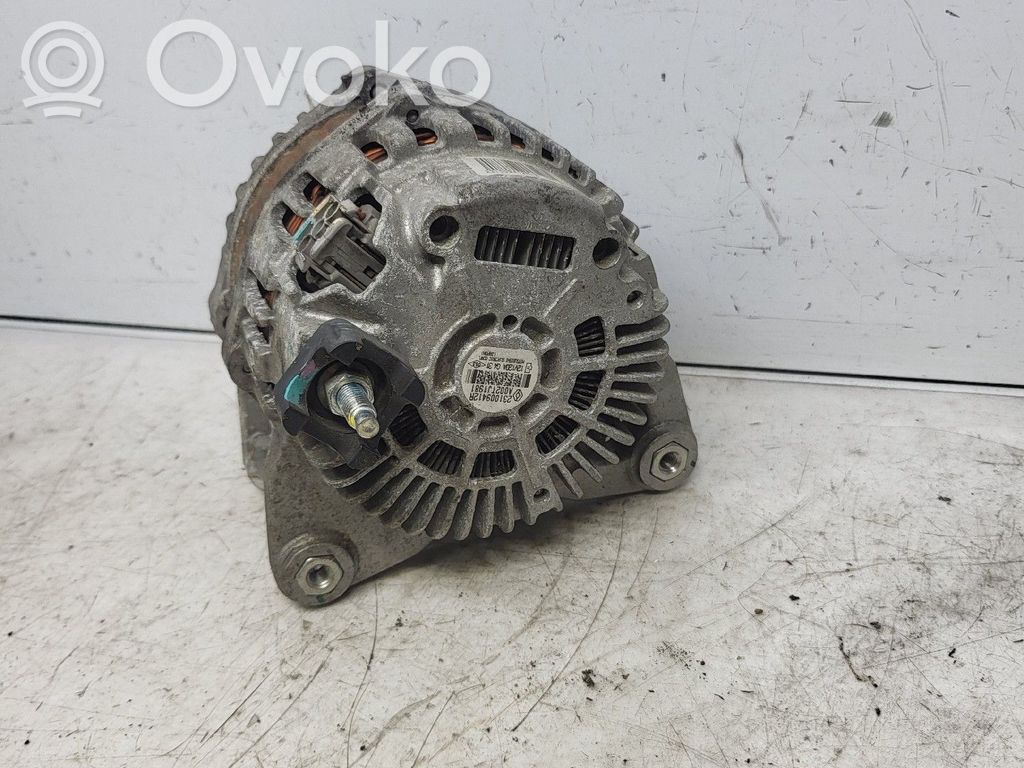 Renault Clio IV Ģenerators 