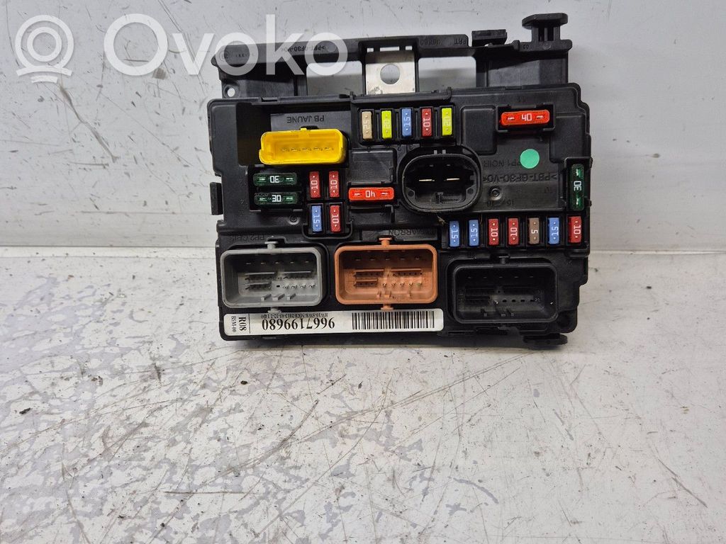 Citroen C3 Picasso BSM Control unit 