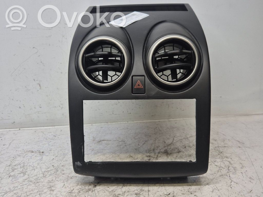 Nissan Qashqai Griglia di ventilazione centrale cruscotto