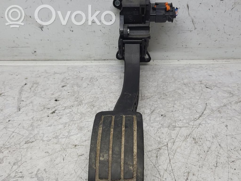 Peugeot Partner III Pedal de embrague 