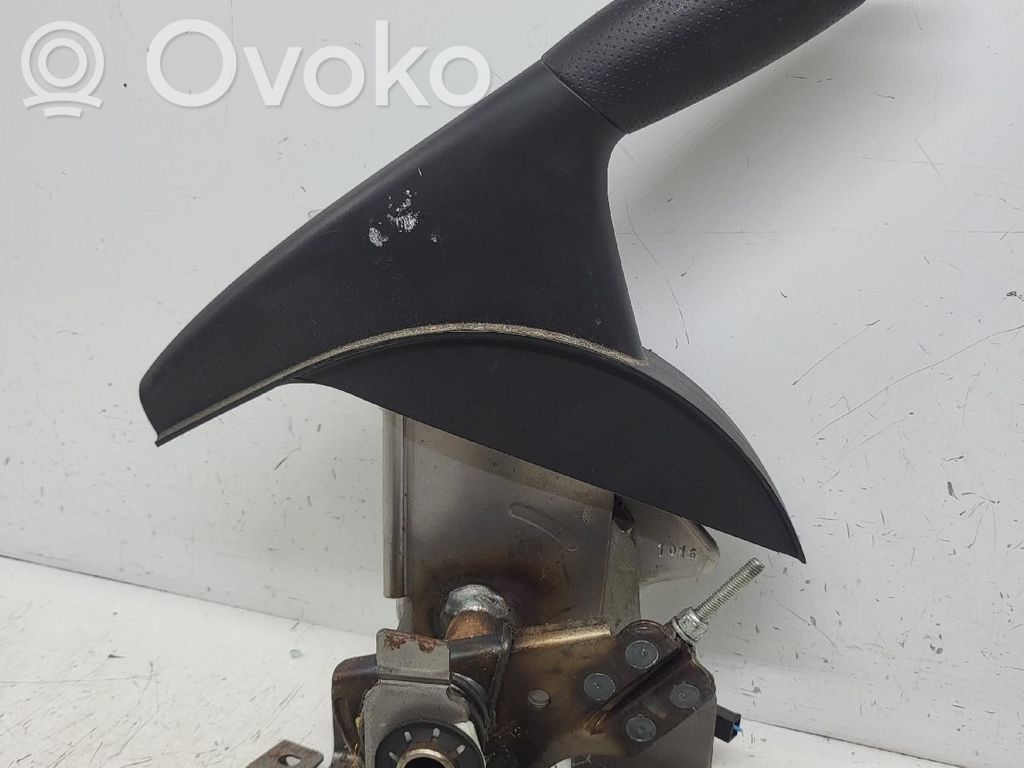 Nissan Juke I F15 Frein à main / assemblage du levier