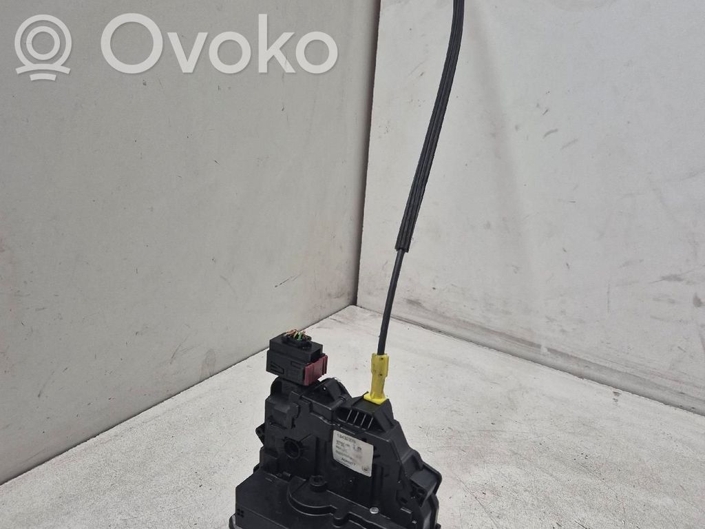 Opel Meriva B Serrure de porte arrière