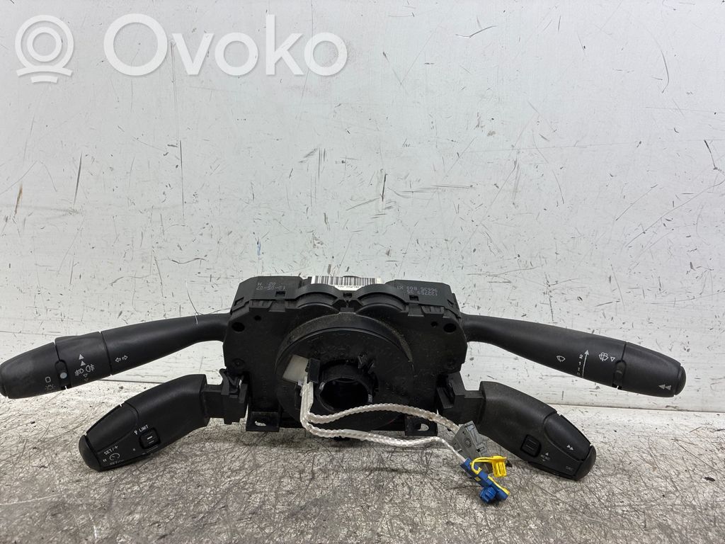 Peugeot 307 Pyyhkimen/suuntavilkun vipukytkin 