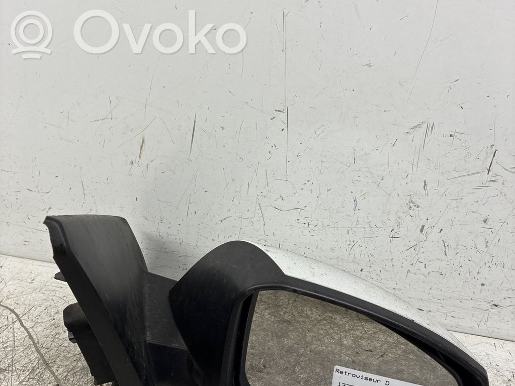 Renault Megane III Manualne lusterko boczne drzwi przednich 