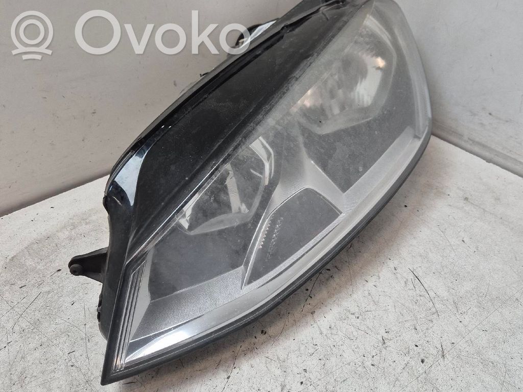 Volkswagen Golf VII Phare frontale 