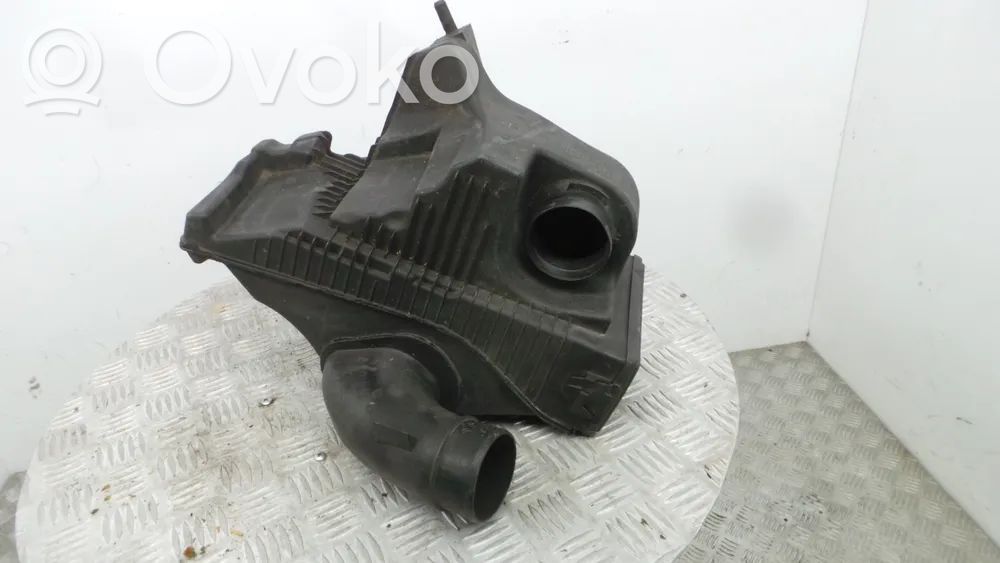 Renault Grand Modus Air filter box 
