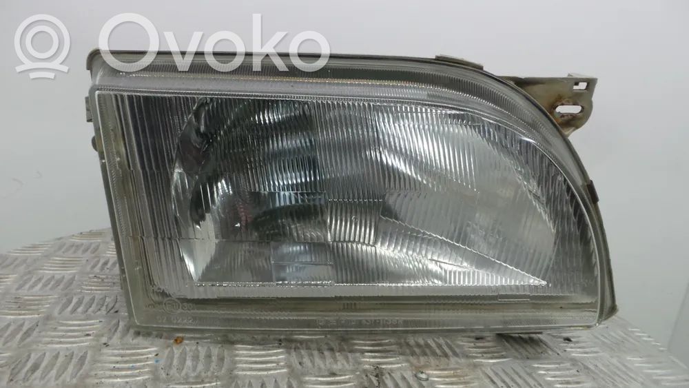 Ford Transit Priekinio žibinto detalė 