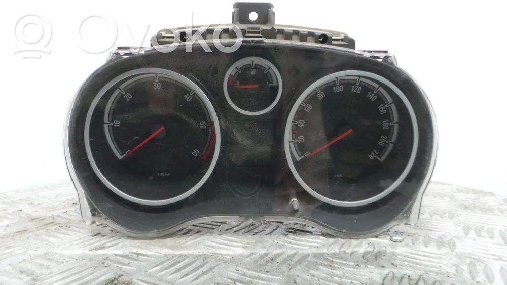 Opel Corsa D Vitezometru (grup de instrumente) 