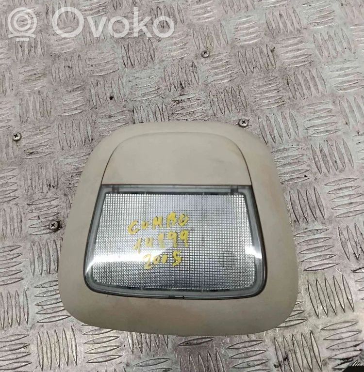 Chevrolet Combo Luz del asiento delantero 