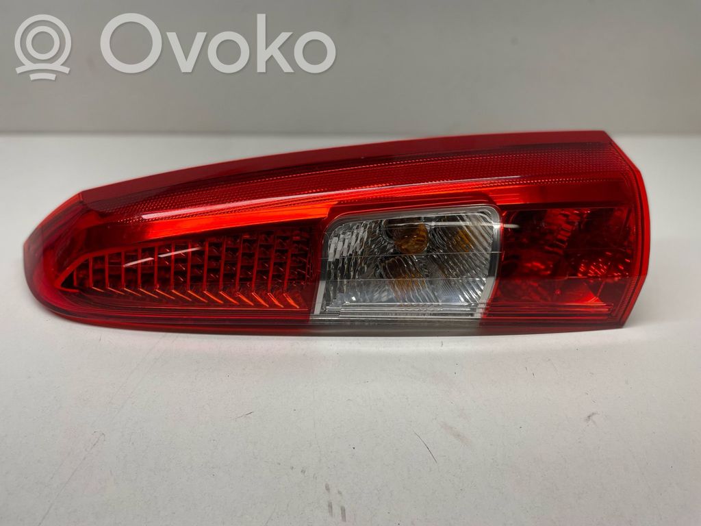 Rear/tail lights   160986