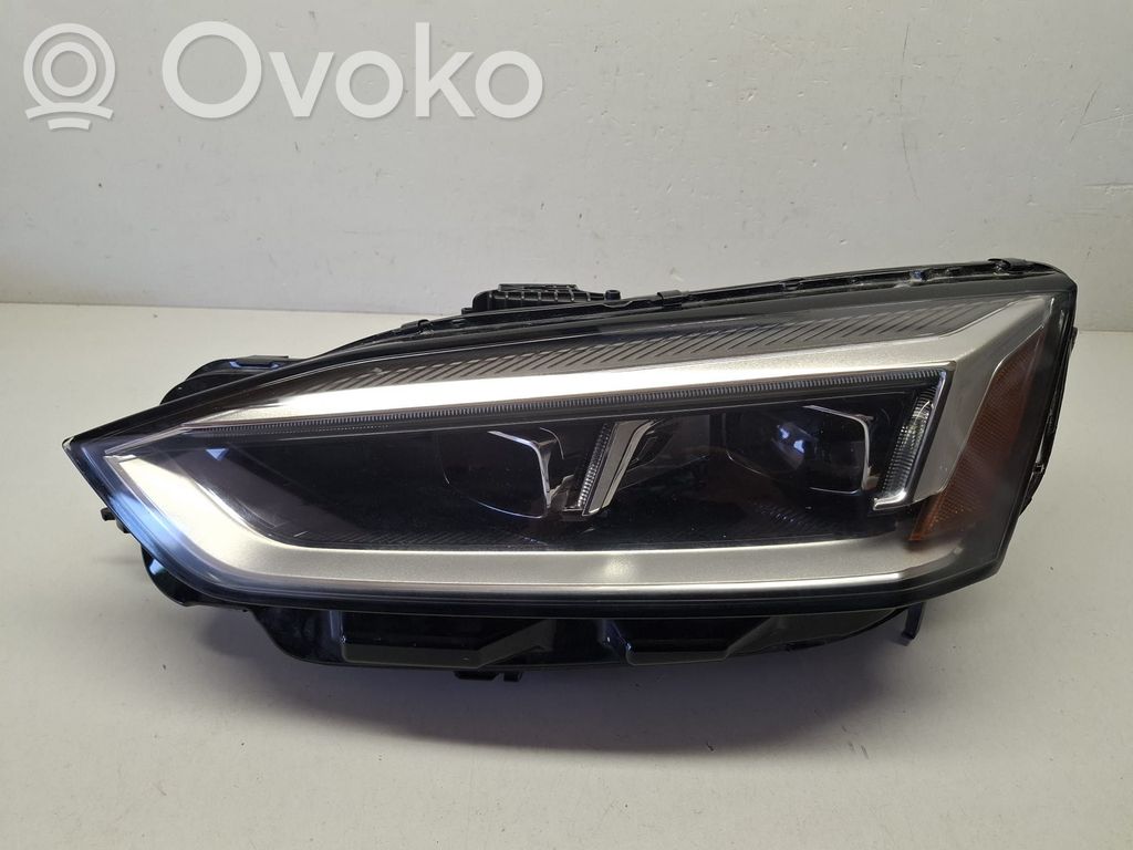 Headlight/headlamp   8W6941033F