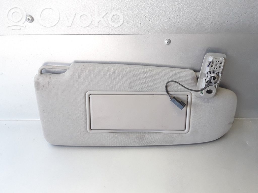 Sun visor
