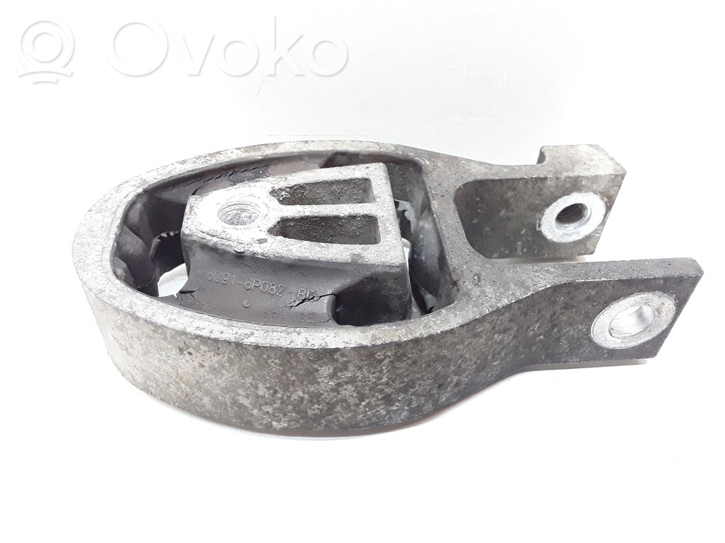 Volvo V70 Engine mount bracket 