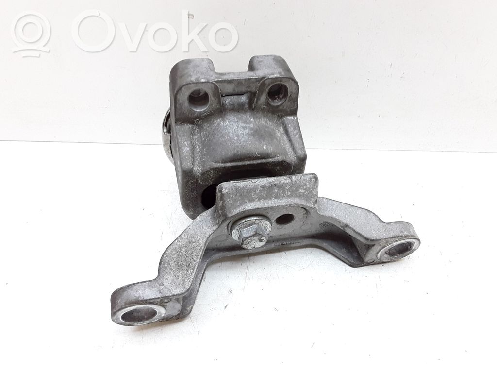Engine mount bracket   31269071,31269071,6G916F012