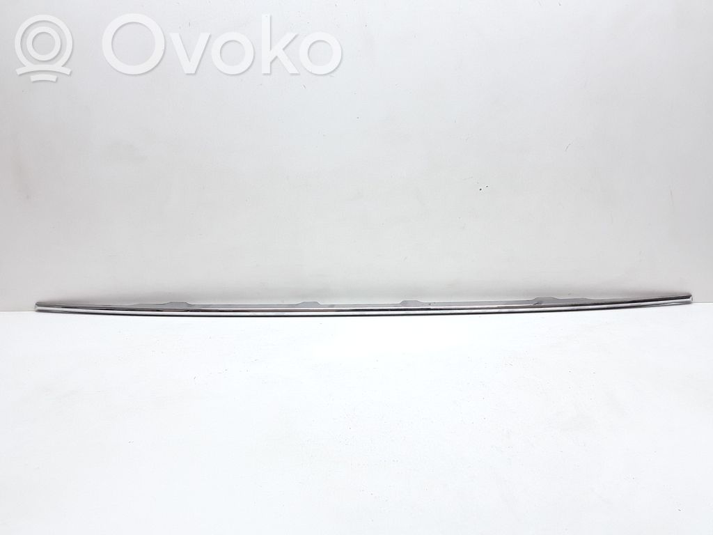 Volvo S80 Tailgate trim 