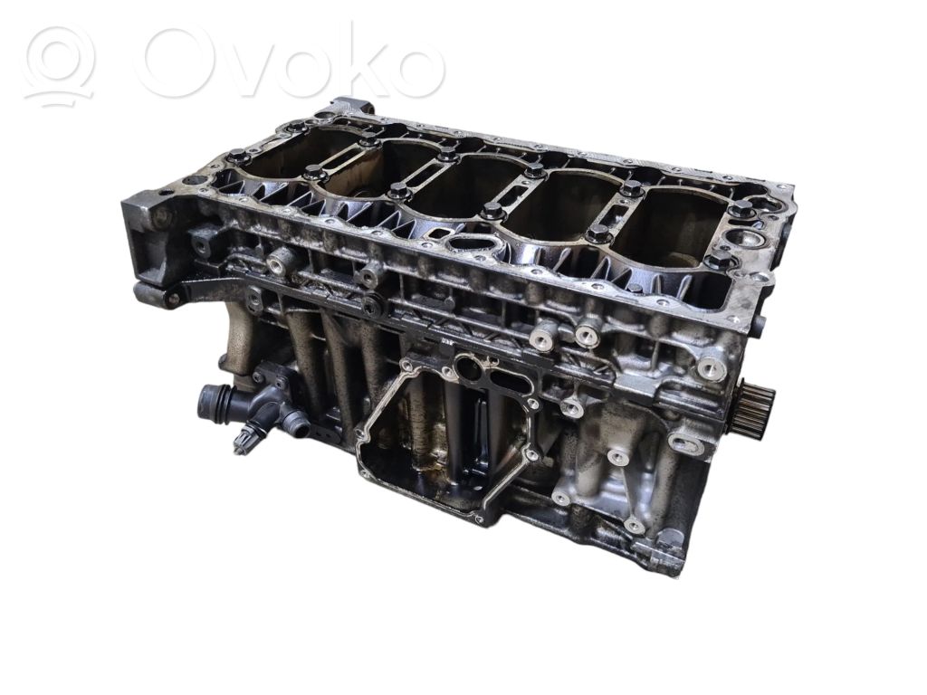 Volvo V70 Engine block 