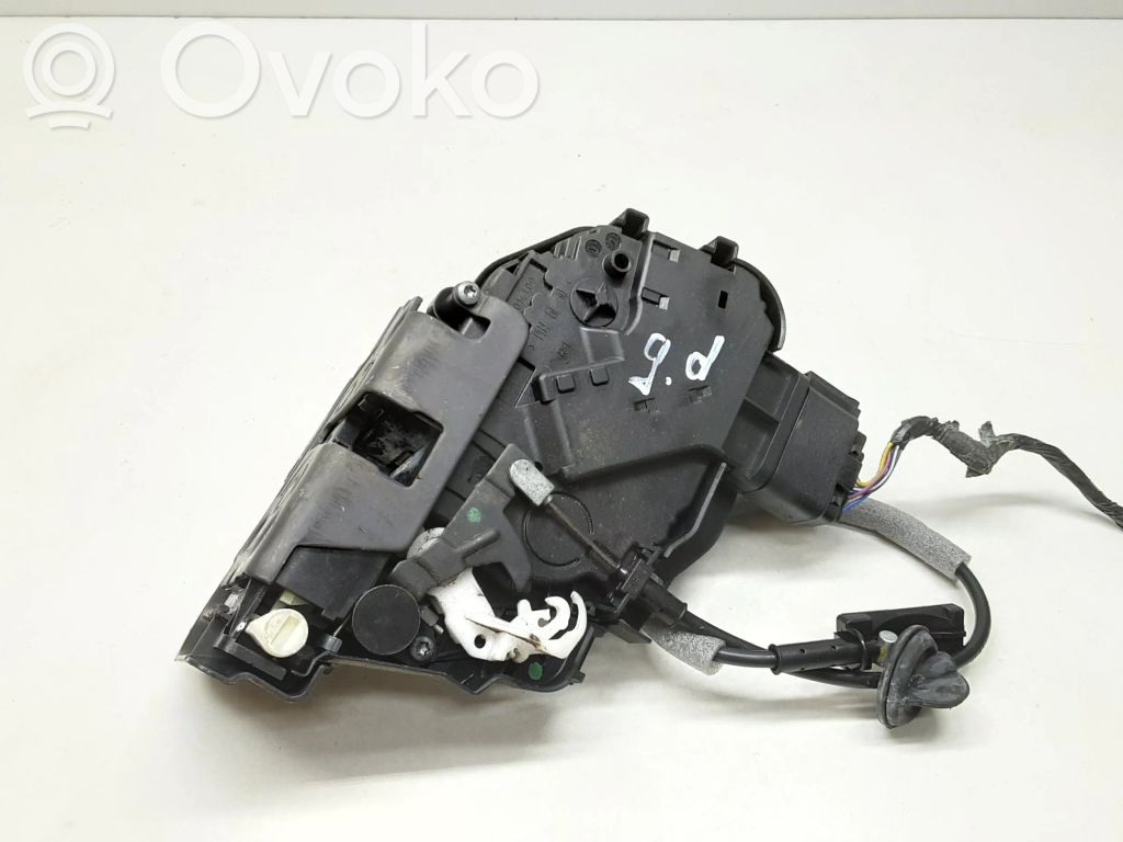 Volvo V70 Rear door lock 