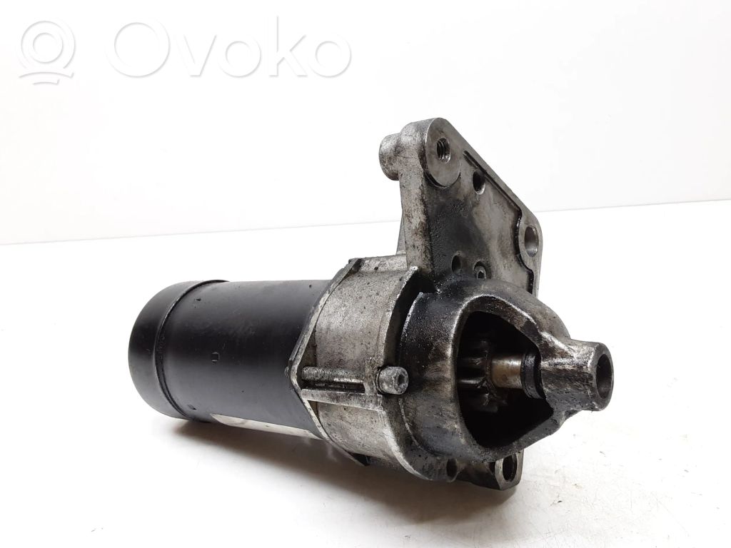 Starteris   D6RA110