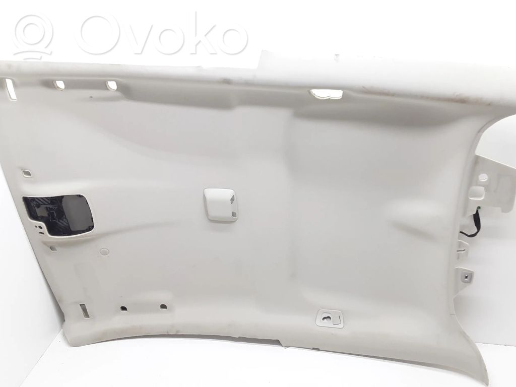 Volvo C30 Lubos 