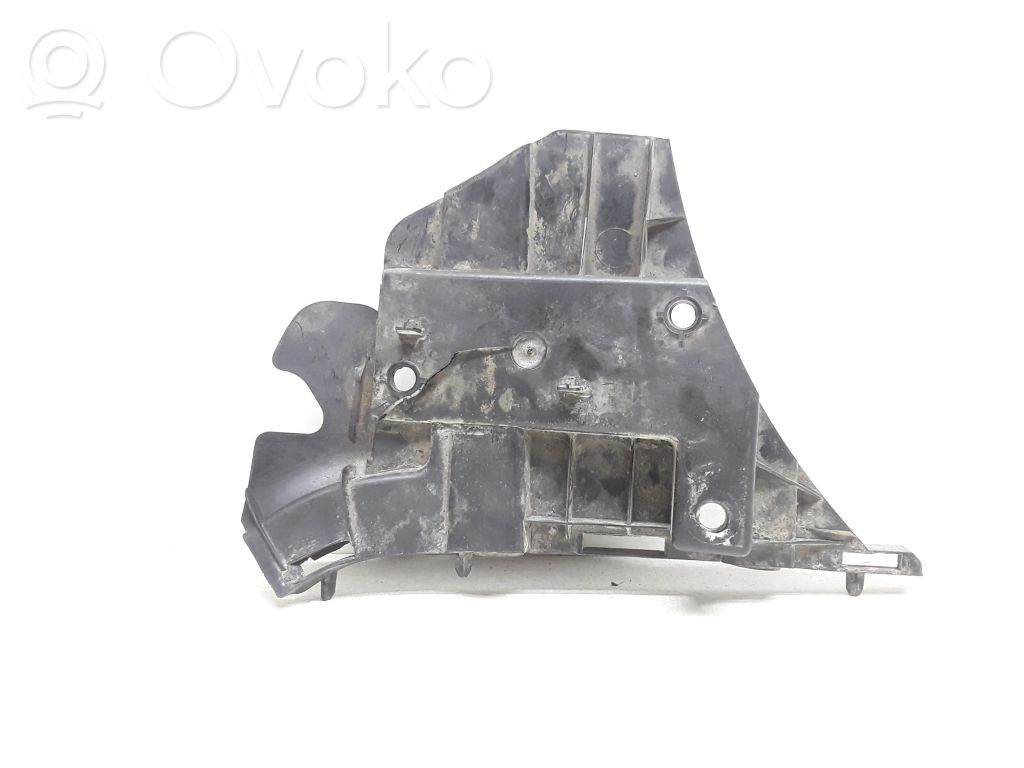 Volvo V40 Front bumper mounting bracket 