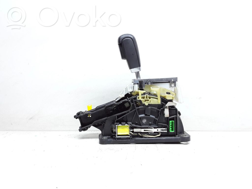 Volvo V60 Gear shifter/selector 
