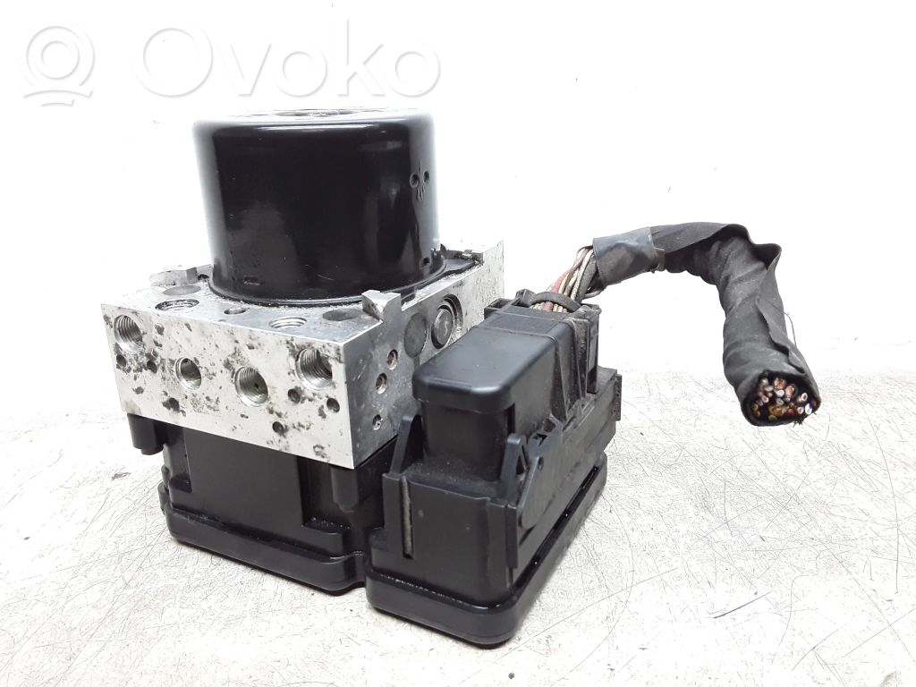 Volvo V40 ABS bloks 
