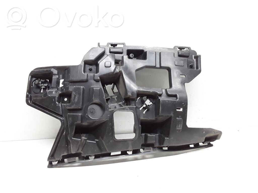 Volvo V40 Front bumper mounting bracket 