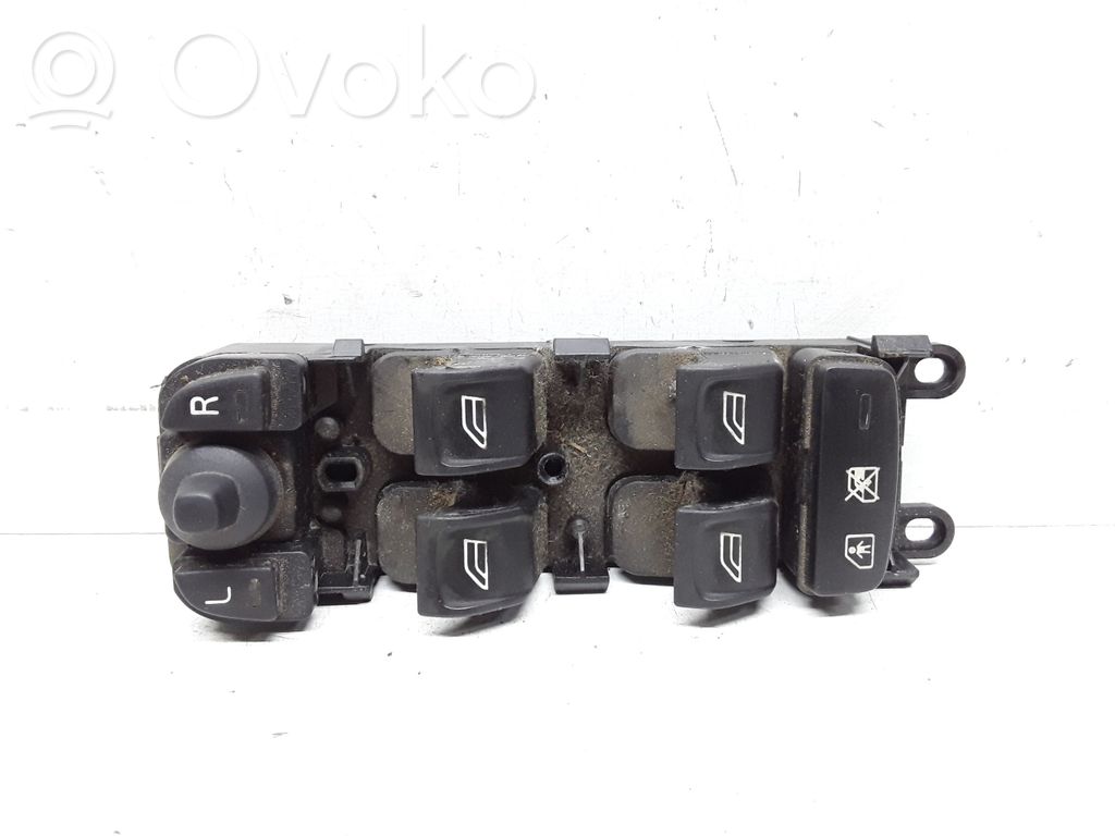 Volvo V70 Electric window control switch 