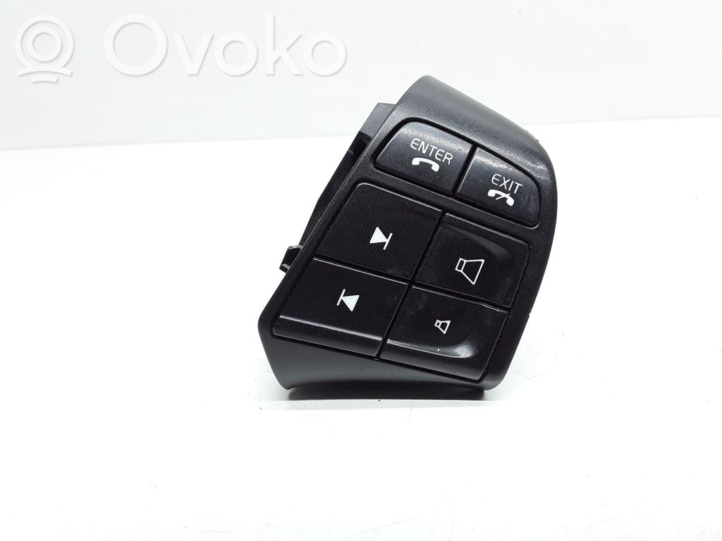 Volvo V70 Przełącznik / Przycisk kierownicy 