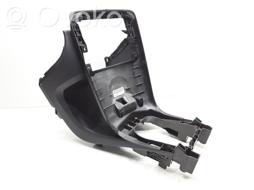 Volvo V60 Panelės apdaila 