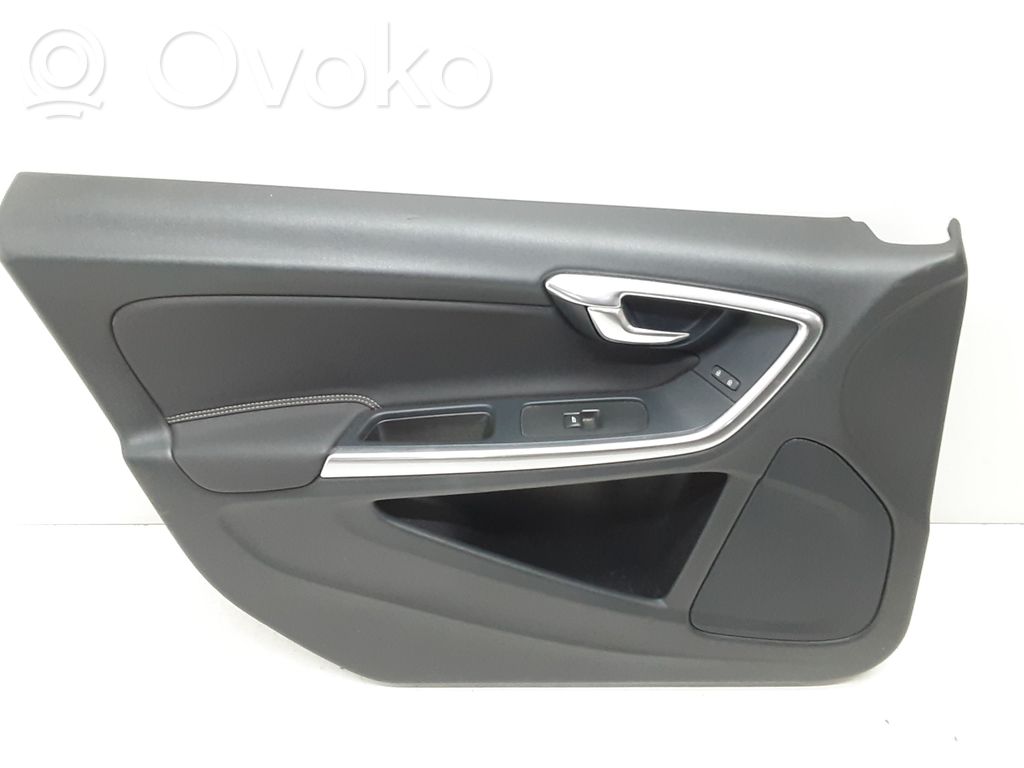Volvo V60 Front door card panel trim 