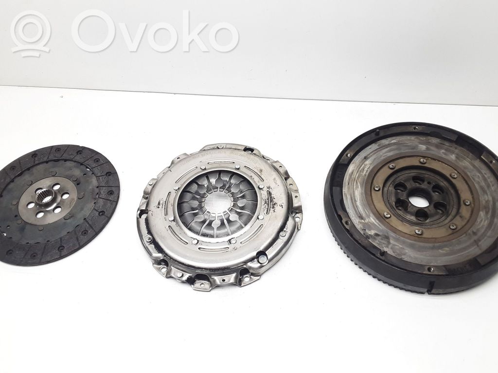 Volvo V50 Sankabos komplektas 