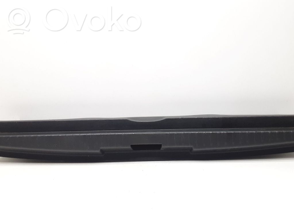 Renault Captur Trunk/boot sill cover protection 