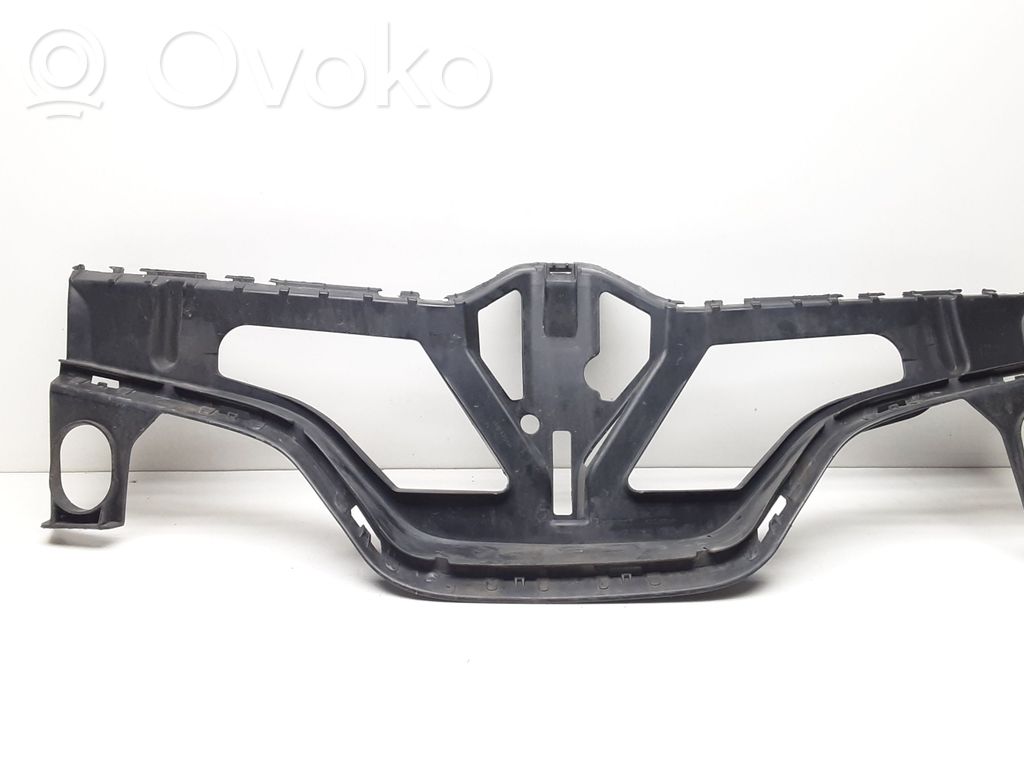 Renault Captur Front bumper upper radiator grill 