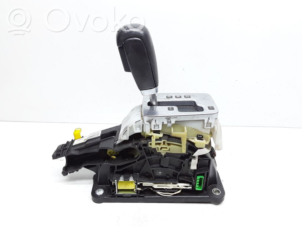 Volvo XC70 Gear shifter/selector 
