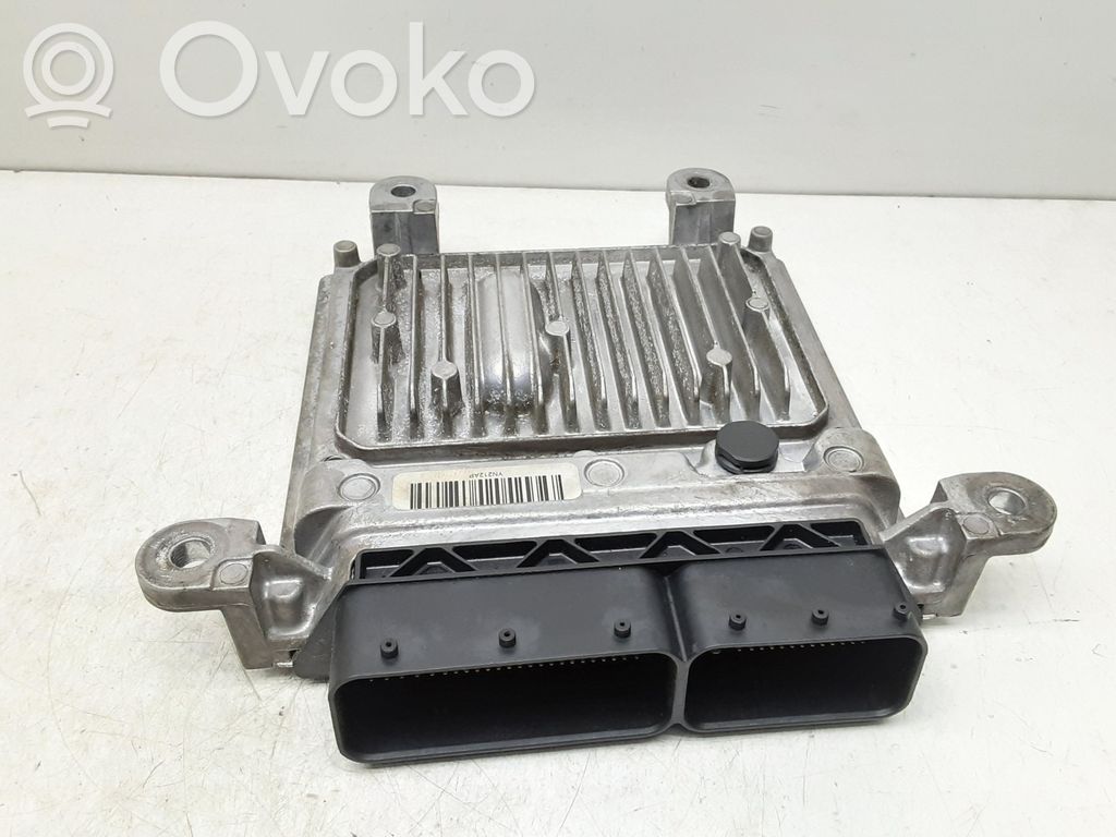Mercedes-Benz E W212 Engine control unit/module 