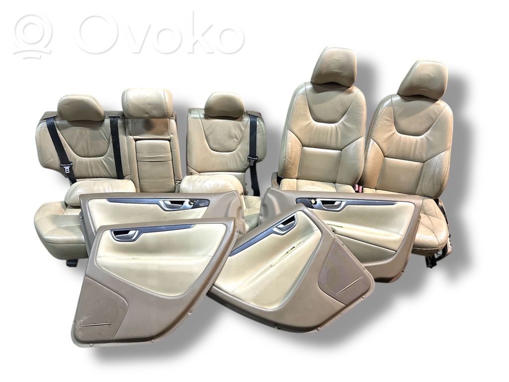 Interior set