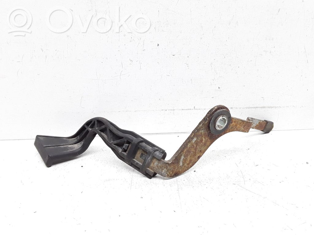 Volvo XC90 Engine bonnet (hood) release handle 
