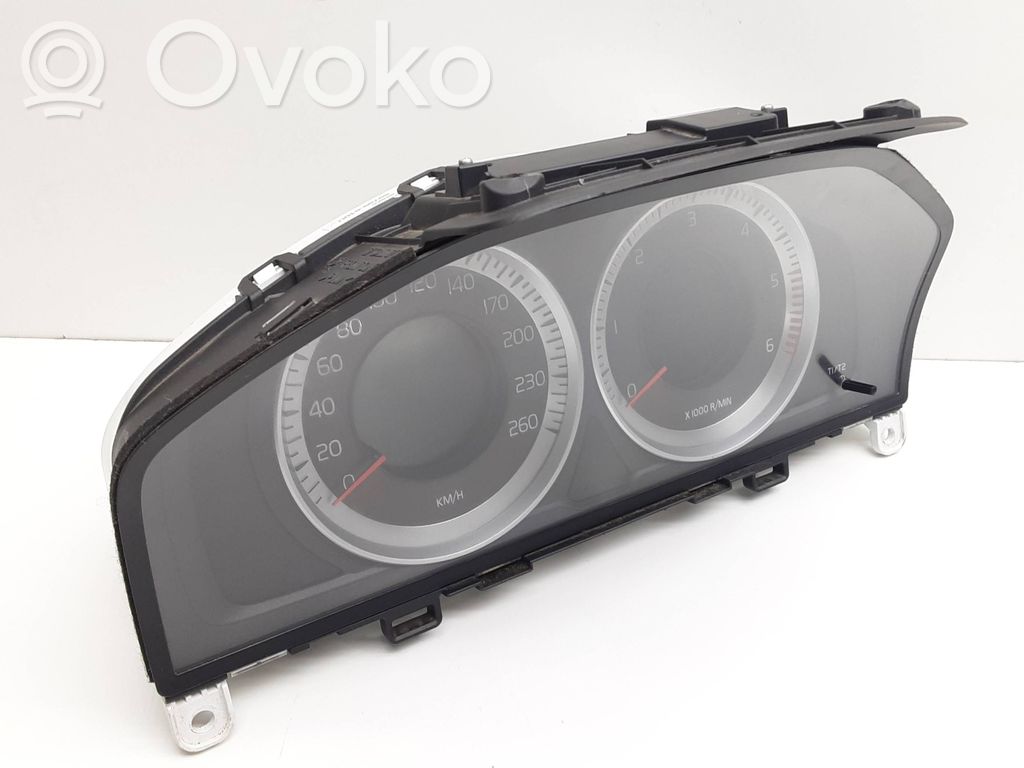 Volvo V70 Vitezometru (grup de instrumente) 
