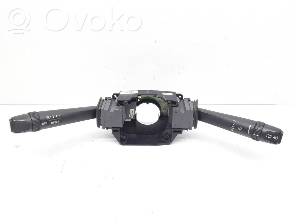 Volvo S60 Wiper turn signal indicator stalk/switch 
