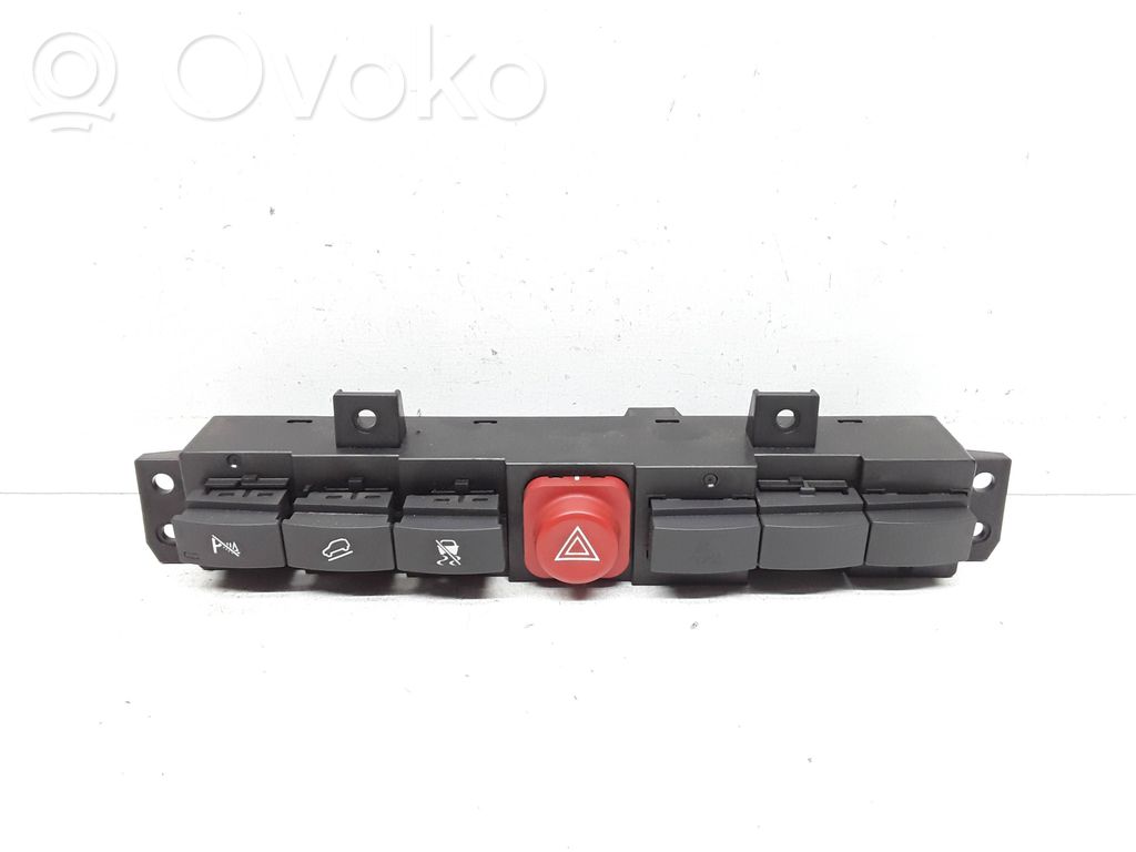 Opel Antara Hazard light switch 